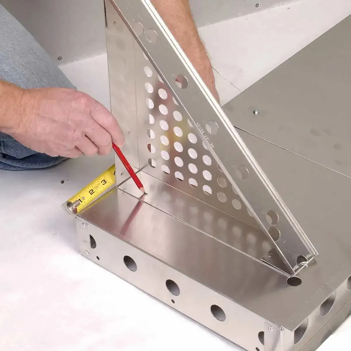 Innovis Better Bench Pre-formed Floating Shower Bench