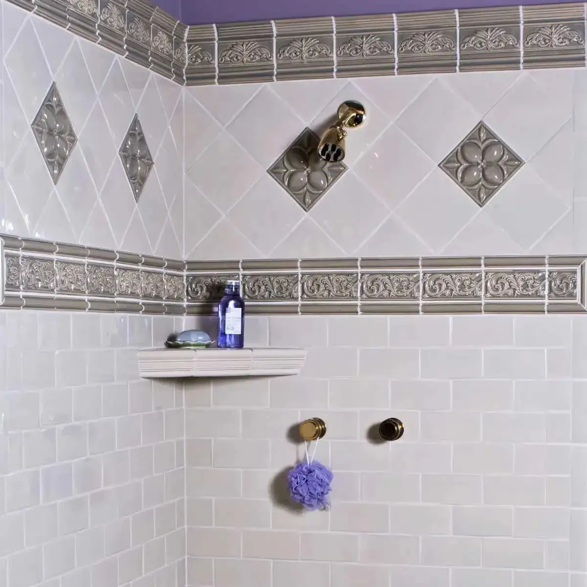 Innovis Better Bench Pre-formed Floating Shower Bench